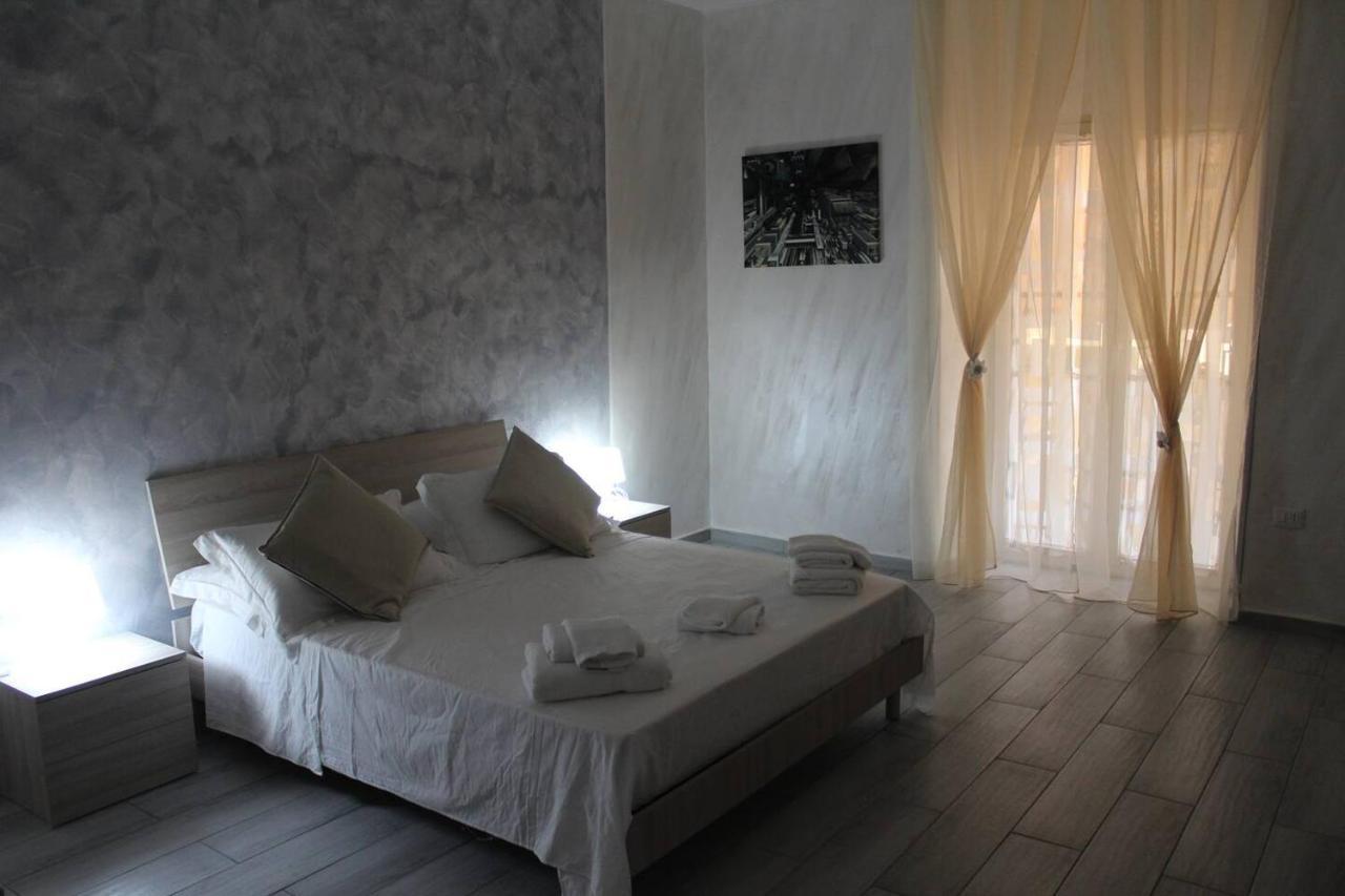 אפרטהוטל נאפולי Casa Vacanza Grey מראה חיצוני תמונה