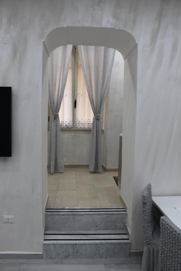 אפרטהוטל נאפולי Casa Vacanza Grey מראה חיצוני תמונה