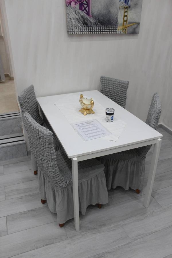אפרטהוטל נאפולי Casa Vacanza Grey מראה חיצוני תמונה