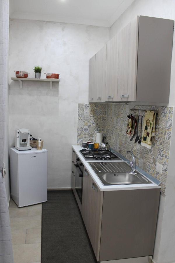 אפרטהוטל נאפולי Casa Vacanza Grey מראה חיצוני תמונה